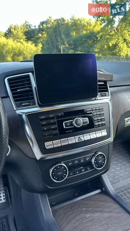 Внедорожник / Кроссовер Mercedes-Benz M-Class 2014 в Виноградове