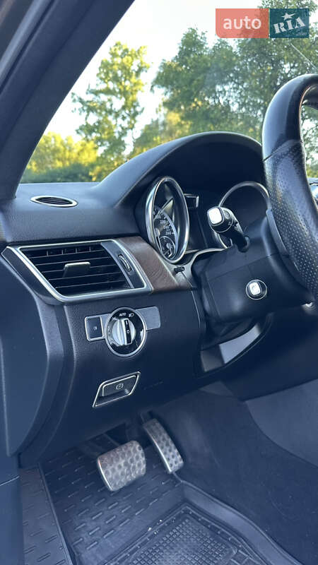 Внедорожник / Кроссовер Mercedes-Benz M-Class 2014 в Виноградове