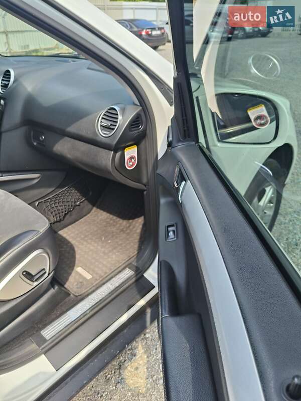 Внедорожник / Кроссовер Mercedes-Benz M-Class 2008 в Киеве