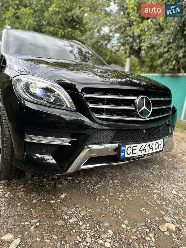 Внедорожник / Кроссовер Mercedes-Benz M-Class 2014 в Черновцах