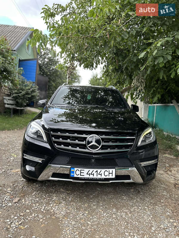 Внедорожник / Кроссовер Mercedes-Benz M-Class 2014 в Черновцах