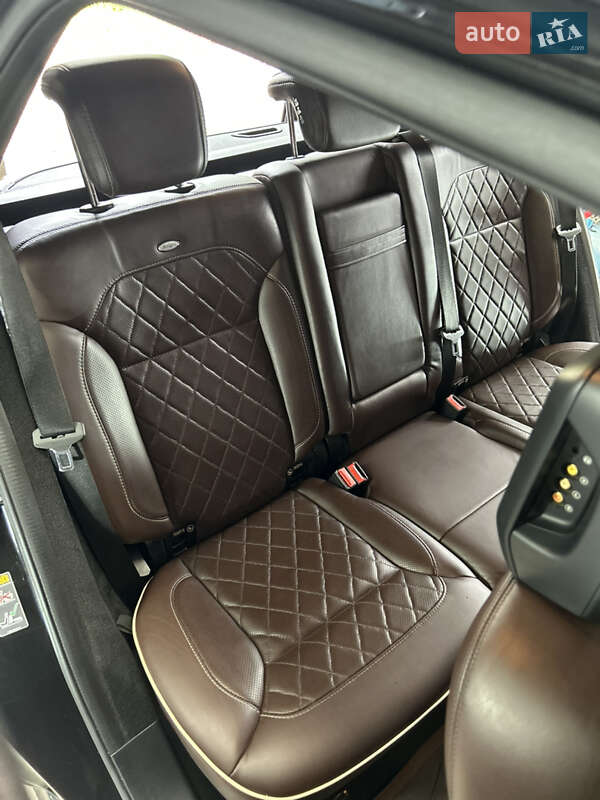 Внедорожник / Кроссовер Mercedes-Benz M-Class 2014 в Черновцах