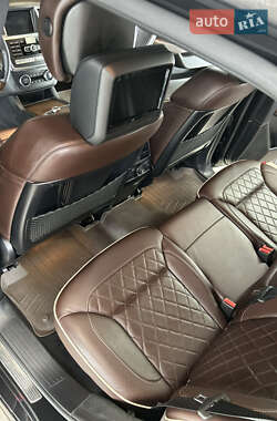 Позашляховик / Кросовер Mercedes-Benz M-Class 2014 в 