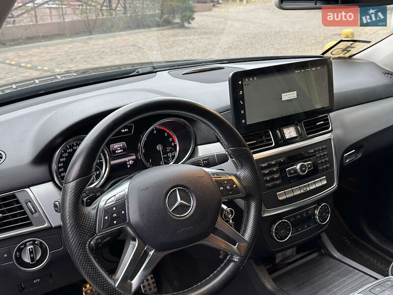Внедорожник / Кроссовер Mercedes-Benz M-Class 2013 в Одессе