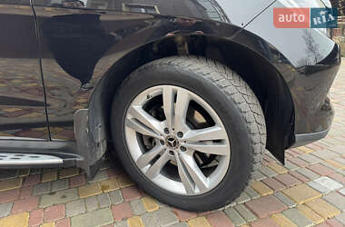 Внедорожник / Кроссовер Mercedes-Benz M-Class 2013 в 