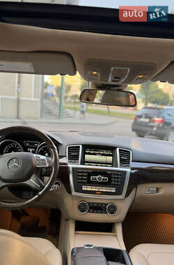 Внедорожник / Кроссовер Mercedes-Benz M-Class 2014 в 
