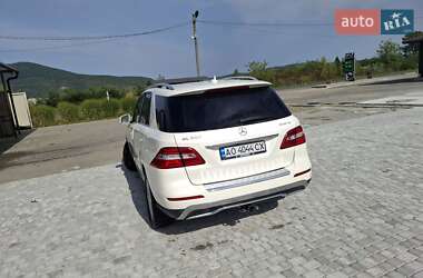Внедорожник / Кроссовер Mercedes-Benz M-Class 2011 в 
