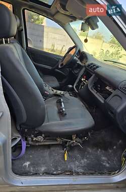 Позашляховик / Кросовер Mercedes-Benz M-Class 2001 в 