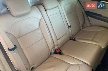 Внедорожник / Кроссовер Mercedes-Benz M-Class 2012 в 