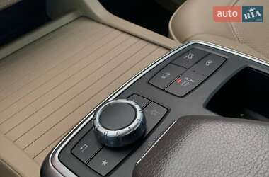 Внедорожник / Кроссовер Mercedes-Benz M-Class 2012 в 