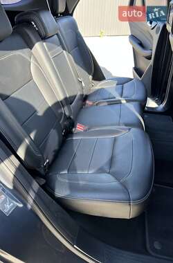 Внедорожник / Кроссовер Mercedes-Benz M-Class 2015 в 