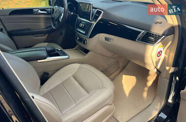 Внедорожник / Кроссовер Mercedes-Benz M-Class 2012 в 