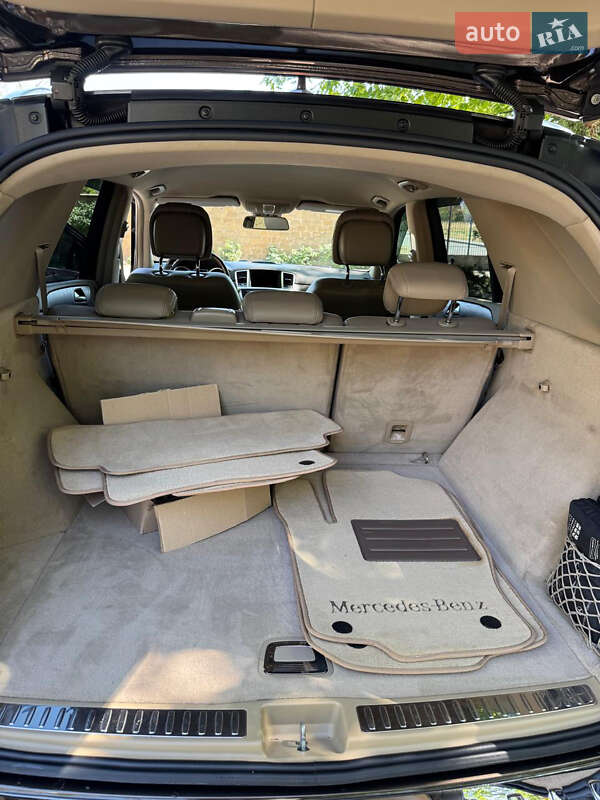 Внедорожник / Кроссовер Mercedes-Benz M-Class 2013 в Одессе