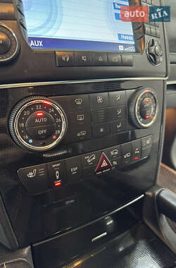 Позашляховик / Кросовер Mercedes-Benz M-Class 2006 в 