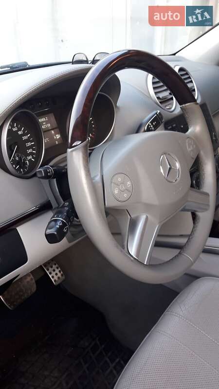 Внедорожник / Кроссовер Mercedes-Benz M-Class 2010 в Белой Церкви