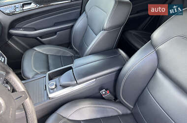 Внедорожник / Кроссовер Mercedes-Benz M-Class 2011 в 