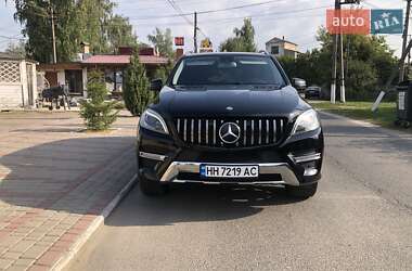 Позашляховик / Кросовер Mercedes-Benz M-Class 2014 в Бершаді