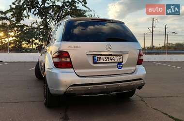 Внедорожник / Кроссовер Mercedes-Benz M-Class 2005 в 