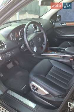 Внедорожник / Кроссовер Mercedes-Benz M-Class 2007 в 