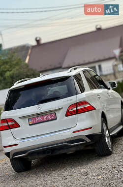 Внедорожник / Кроссовер Mercedes-Benz M-Class 2013 в 