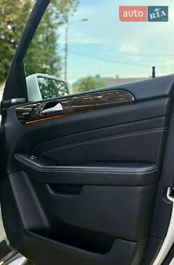 Внедорожник / Кроссовер Mercedes-Benz M-Class 2013 в 