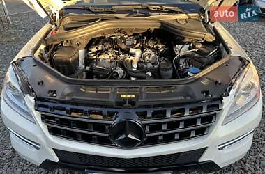 Внедорожник / Кроссовер Mercedes-Benz M-Class 2011 в 