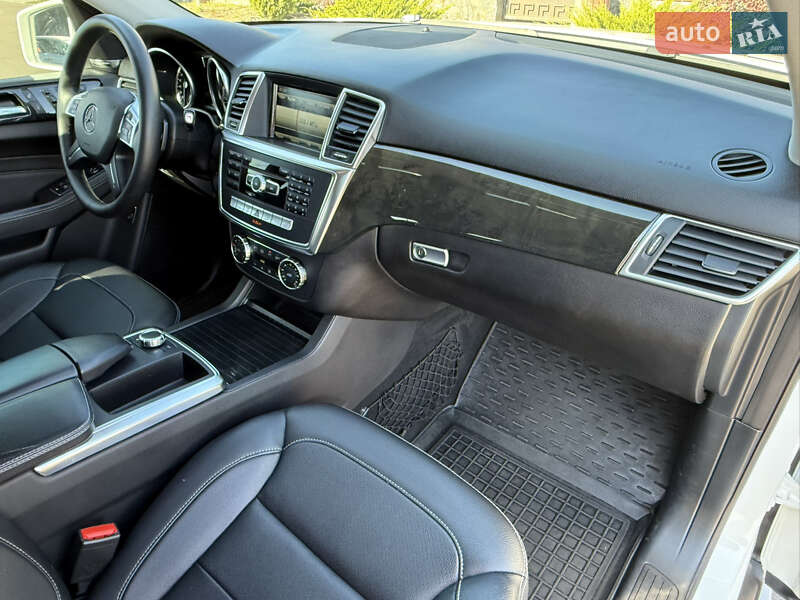 Внедорожник / Кроссовер Mercedes-Benz M-Class 2014 в Киеве фото 66 Внедорожник / Кроссовер Mercedes-Benz M-Class 2014 в Киеве