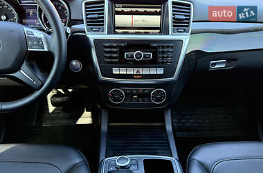 Внедорожник / Кроссовер Mercedes-Benz M-Class 2014 в 