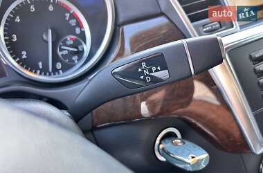 Внедорожник / Кроссовер Mercedes-Benz M-Class 2011 в 