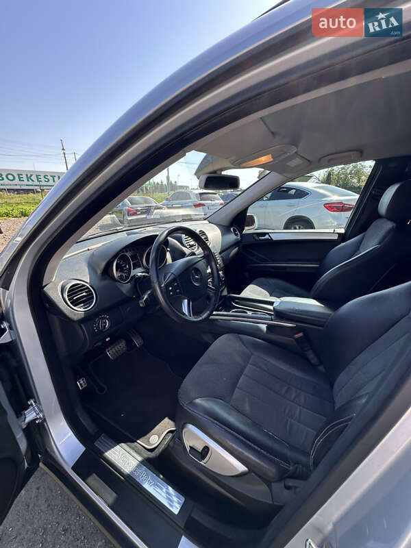 Внедорожник / Кроссовер Mercedes-Benz M-Class 2007 в Львове фото 9 Внедорожник / Кроссовер Mercedes-Benz M-Class 2007 в Львове