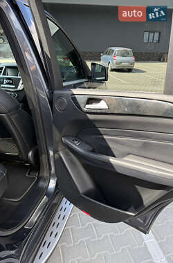 Позашляховик / Кросовер Mercedes-Benz M-Class 2012 в  фото 26 Позашляховик / Кросовер Mercedes-Benz M-Class 2012 в