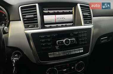 Внедорожник / Кроссовер Mercedes-Benz M-Class 2012 в 