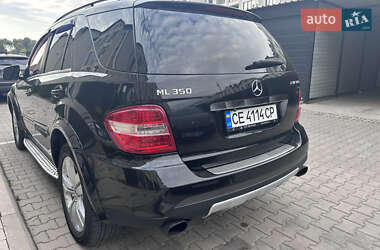 Внедорожник / Кроссовер Mercedes-Benz M-Class 2005 в 