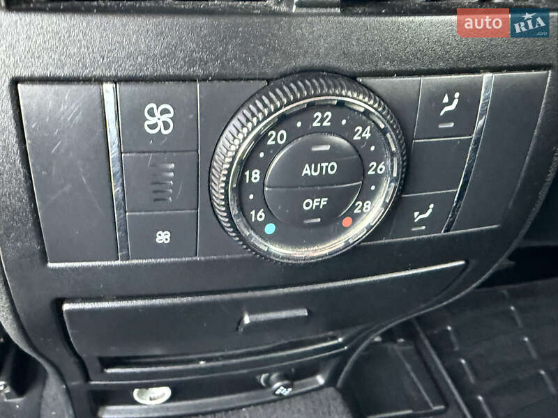 Внедорожник / Кроссовер Mercedes-Benz M-Class 2005 в Ровно