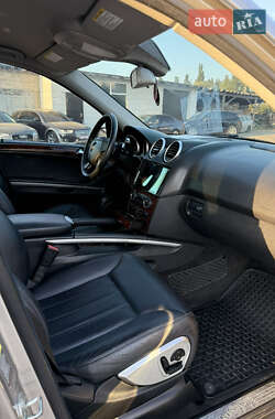 Внедорожник / Кроссовер Mercedes-Benz M-Class 2005 в 