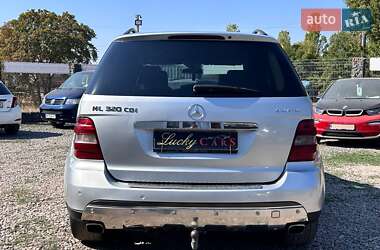 Позашляховик / Кросовер Mercedes-Benz M-Class 2006 в  фото 5 Позашляховик / Кросовер Mercedes-Benz M-Class 2006 в