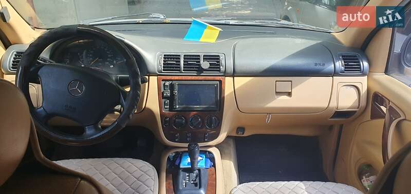 Внедорожник / Кроссовер Mercedes-Benz M-Class 1998 в Николаеве