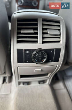 Позашляховик / Кросовер Mercedes-Benz M-Class 2005 в 