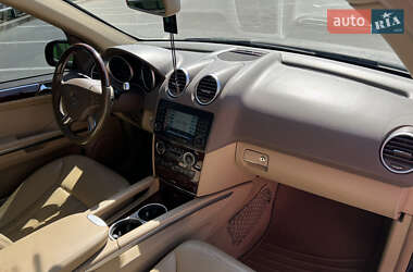 Внедорожник / Кроссовер Mercedes-Benz M-Class 2008 в 