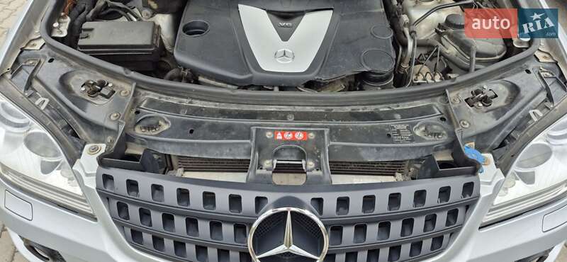 Внедорожник / Кроссовер Mercedes-Benz M-Class 2006 в Дубно