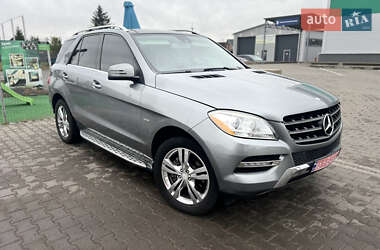Позашляховик / Кросовер Mercedes-Benz M-Class 2012 в 
