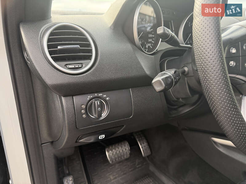 Внедорожник / Кроссовер Mercedes-Benz M-Class 2008 в Киеве