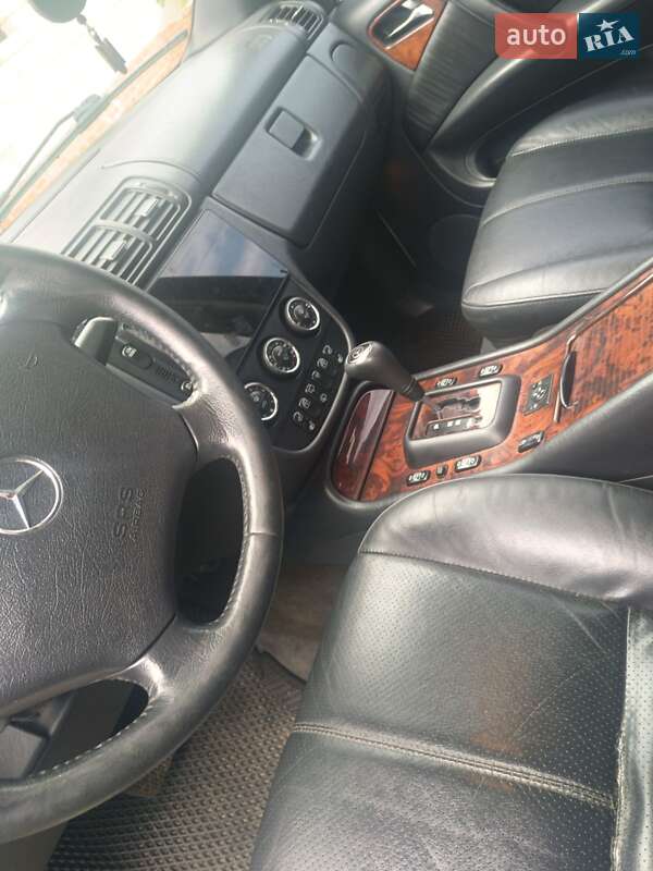 Позашляховик / Кросовер Mercedes-Benz M-Class 2002 в Чернівцях