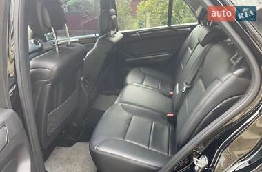 Внедорожник / Кроссовер Mercedes-Benz M-Class 2010 в 