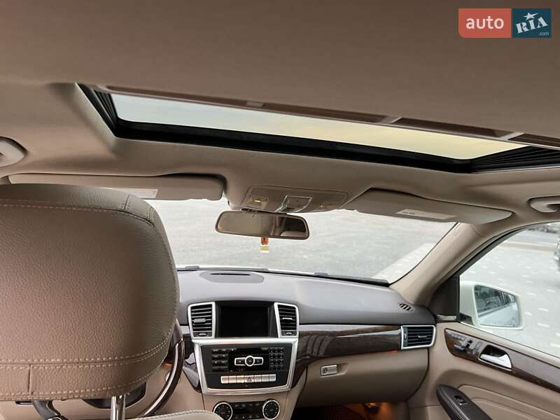 Внедорожник / Кроссовер Mercedes-Benz M-Class 2012 в Рокитном фото 23 Внедорожник / Кроссовер Mercedes-Benz M-Class 2012 в Рокитном