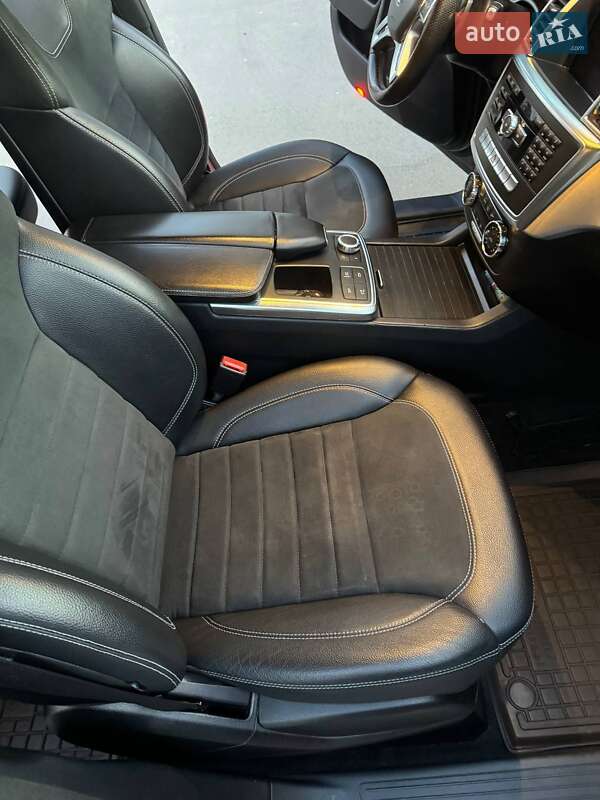 Внедорожник / Кроссовер Mercedes-Benz M-Class 2012 в Харькове