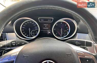 Внедорожник / Кроссовер Mercedes-Benz M-Class 2012 в 