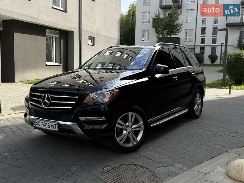 Mercedes-Benz M-Class 2014
