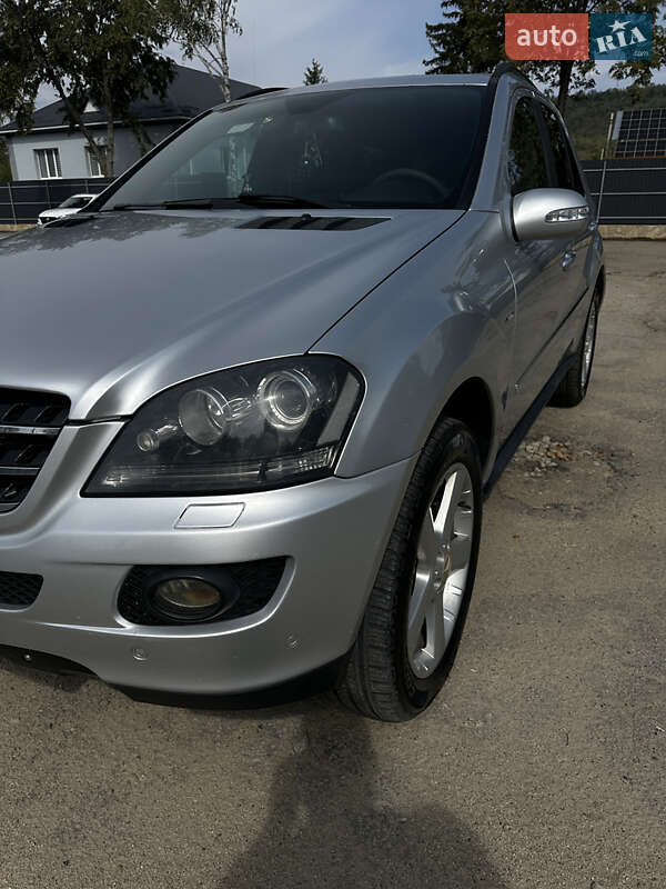 Mercedes-Benz M-Class 2008