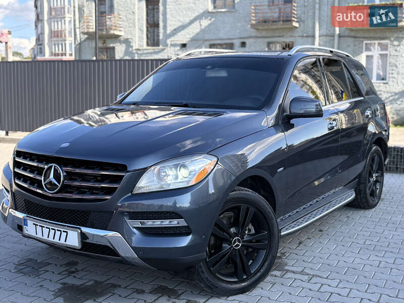 Внедорожник / Кроссовер Mercedes-Benz M-Class 2012 в 